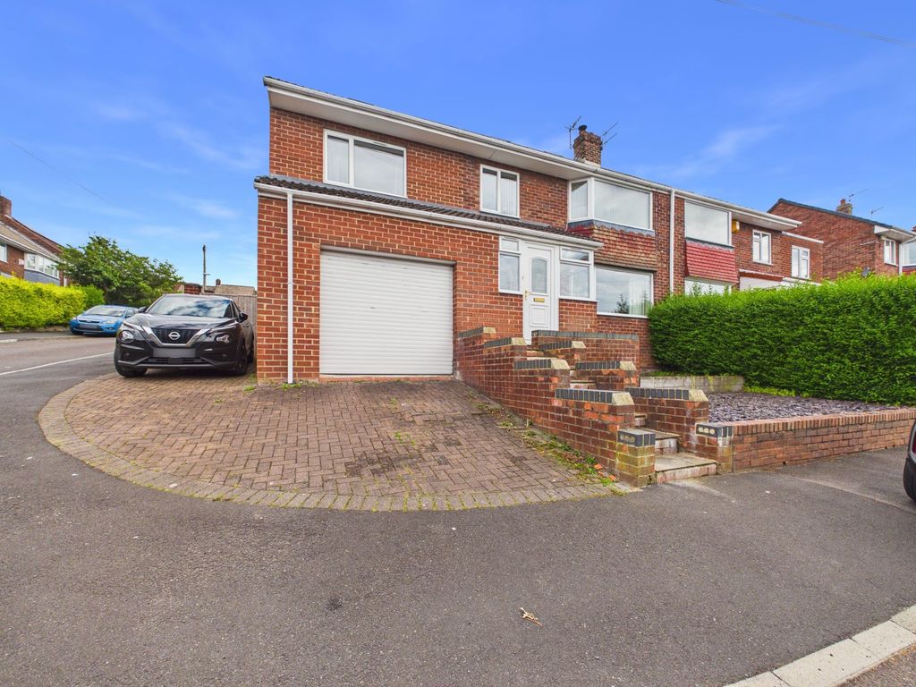 Property photo 1 of 16 External