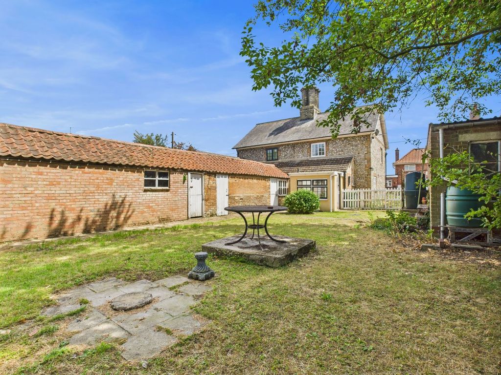 Property photo 1 of 15