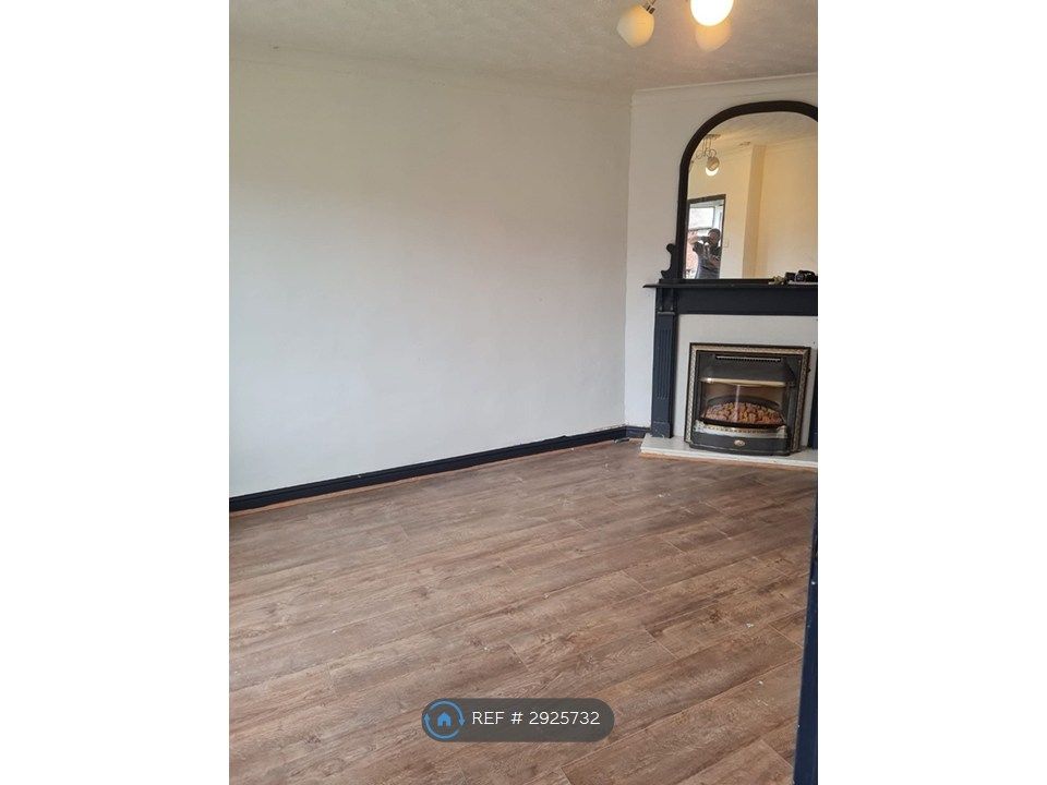 Property photo 2 of 11 Living Room Ground Floor