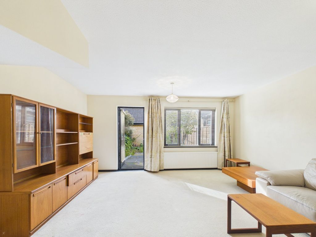 Property photo 2 of 16 Picture No. 05
