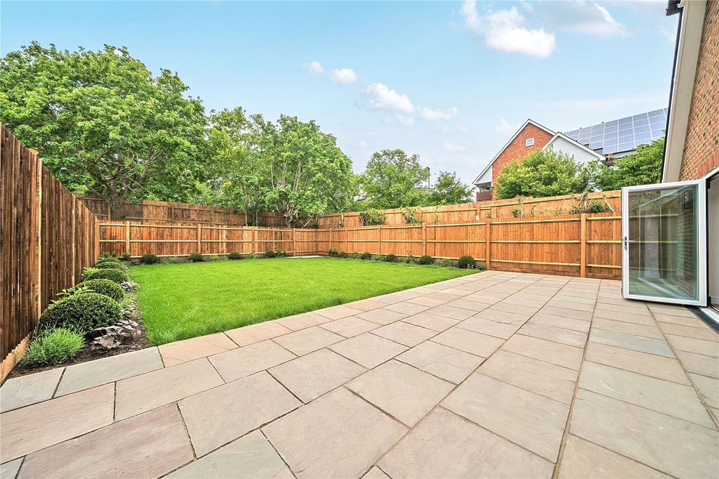 Property photo 2 of 6 Picture No. 02