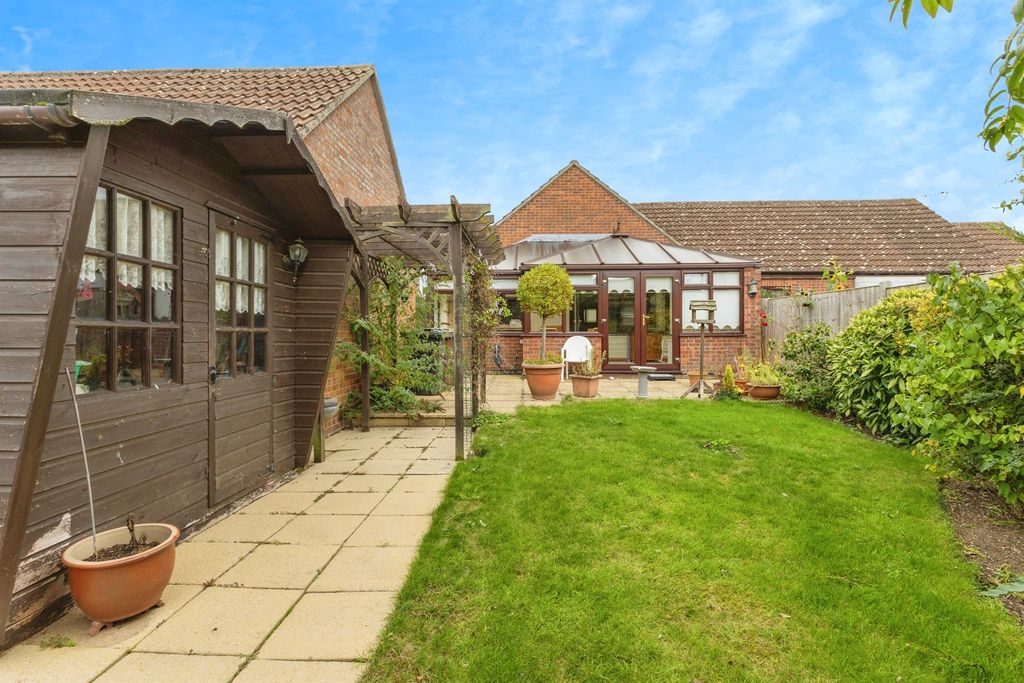 Property photo 3 of 17