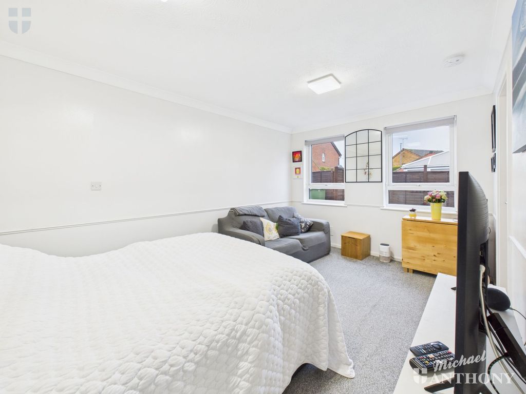 Property photo 2 of 9 d5771d37444A48B184B6834E1A1Ebbb1_80_Cam03852G0-Pr0517-Still006