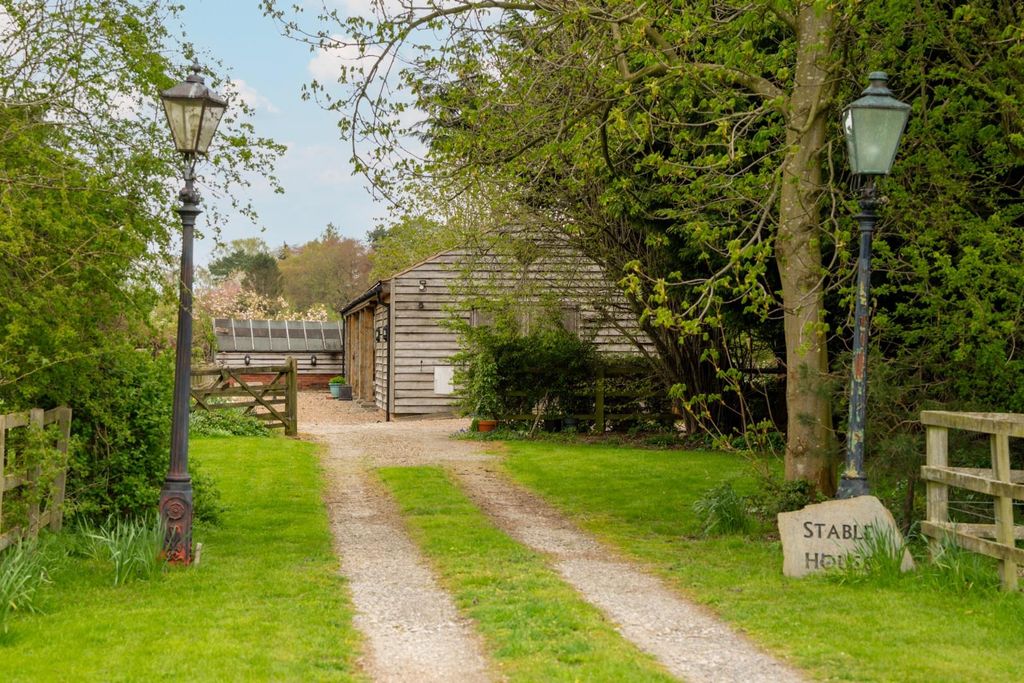 Property photo 1 of 21 Dsc00628-Edit.Jpg