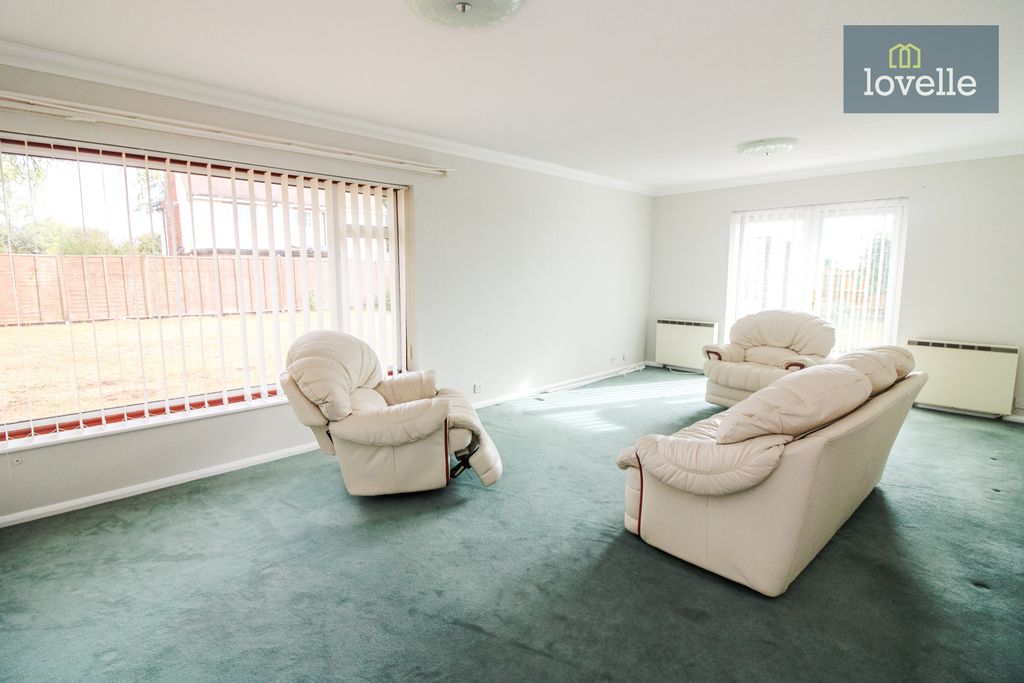 Property photo 3 of 22