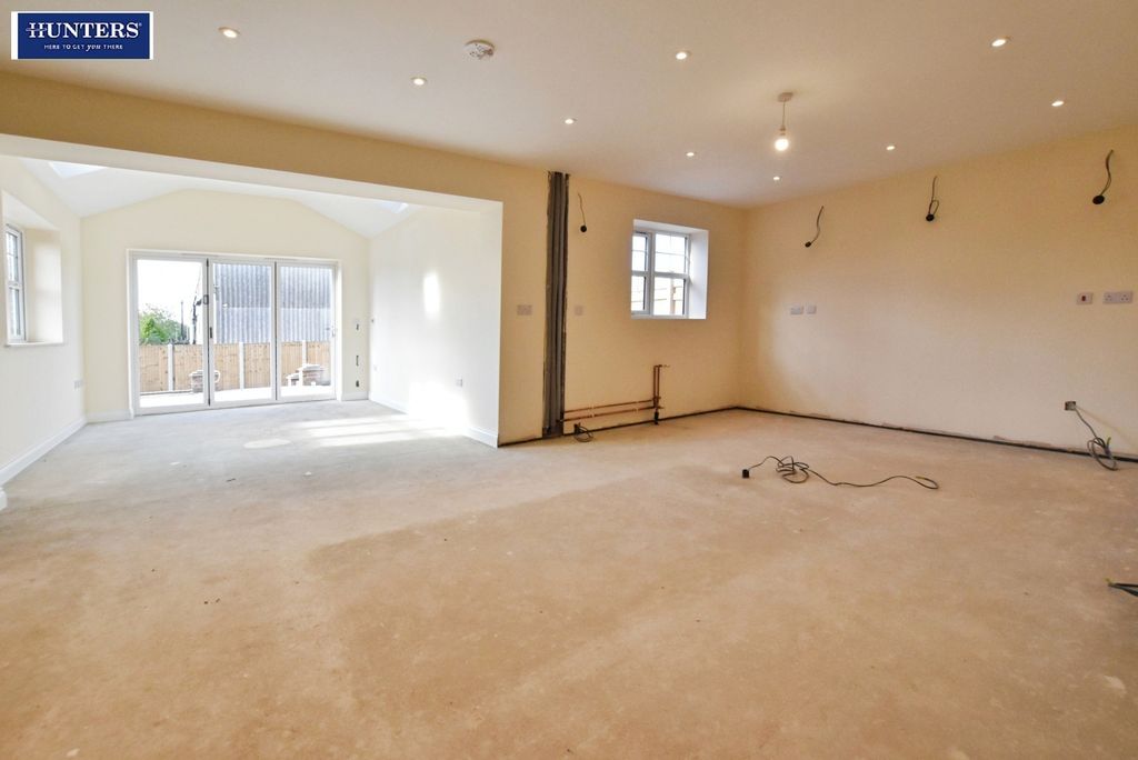 Property photo 1 of 24 Kitchen/Diner