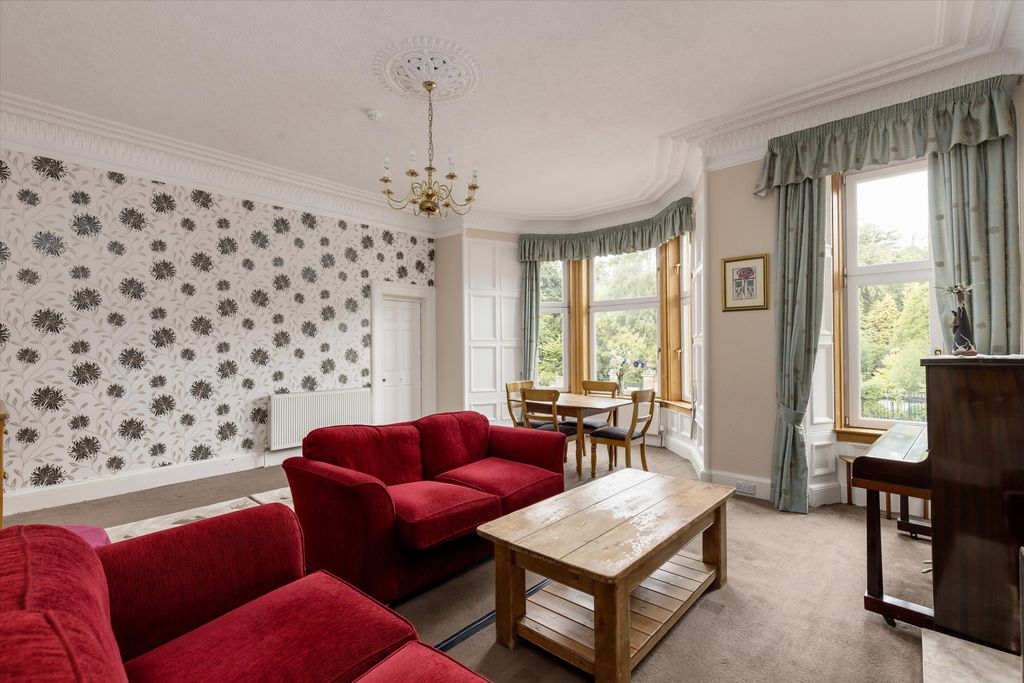 Property photo 3 of 14 Image