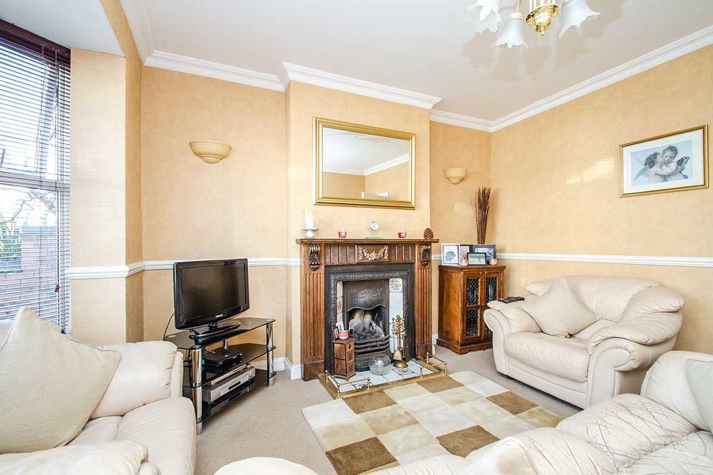 Property photo 2 of 18 Photo 3