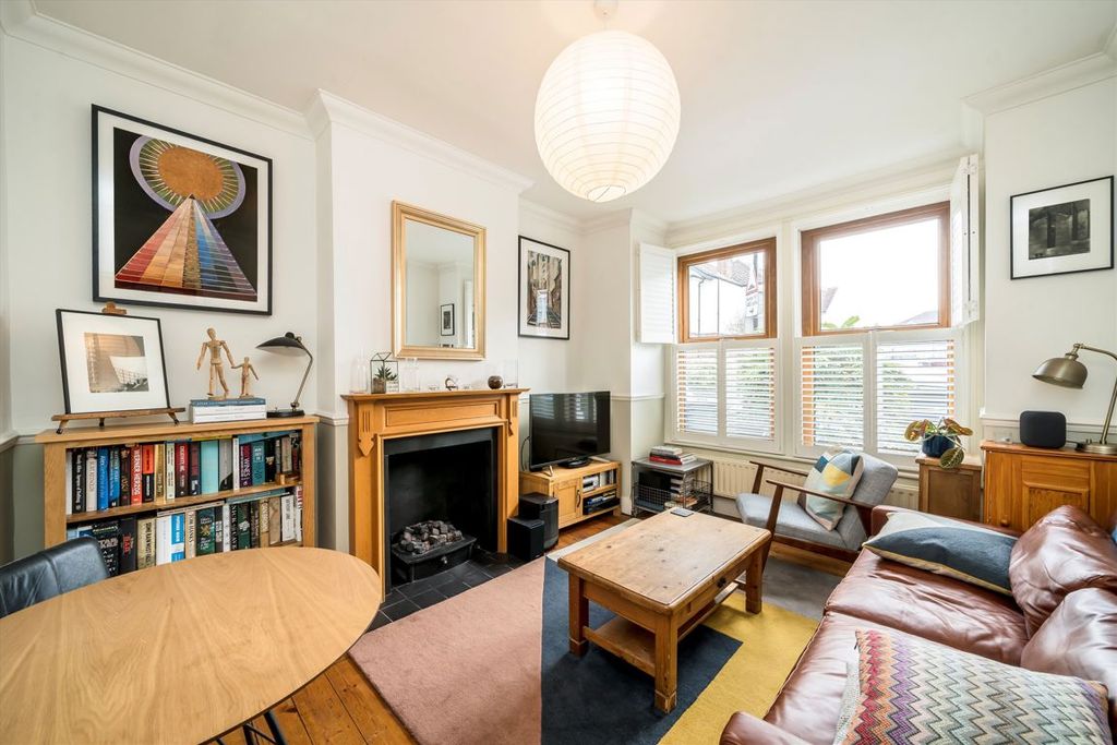 Property photo 2 of 6