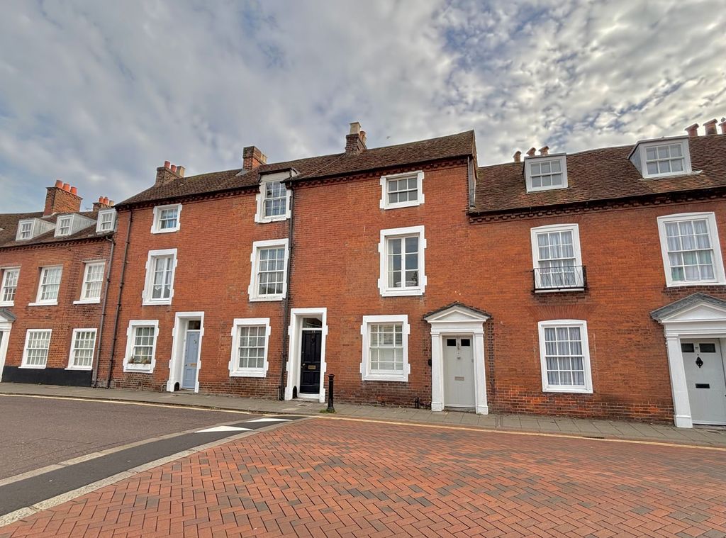 Property photo 1 of 37