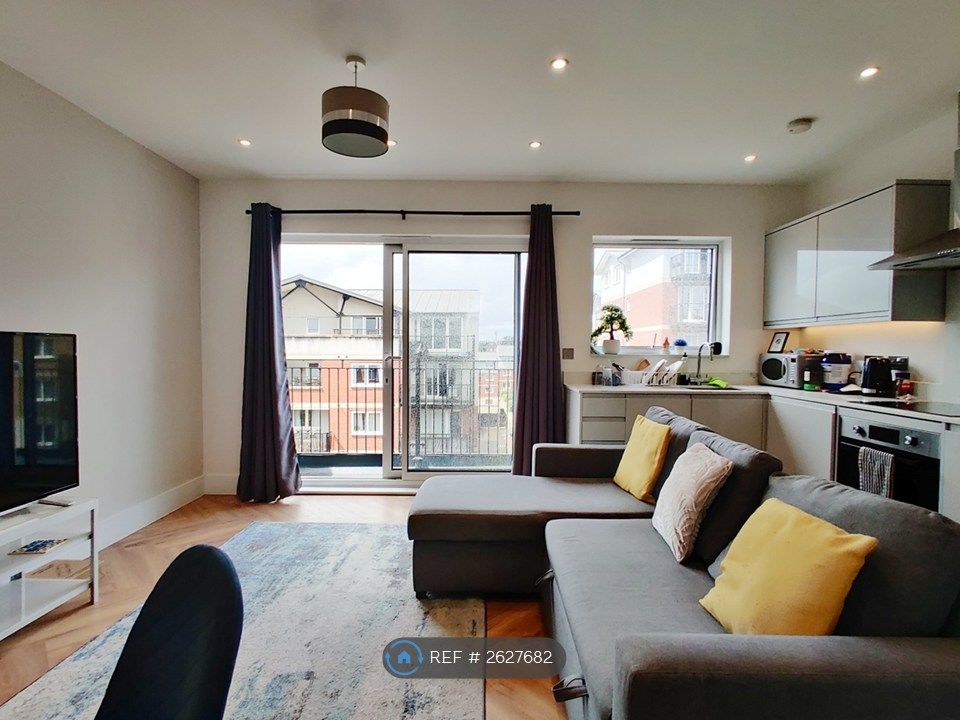 Property photo 1 of 14