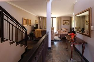 Property photo 2 of 28