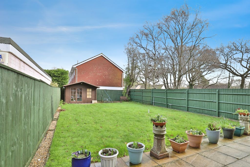 Property photo 2 of 16