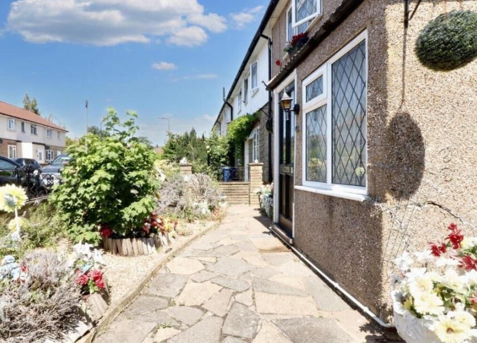 Property photo 2 of 10