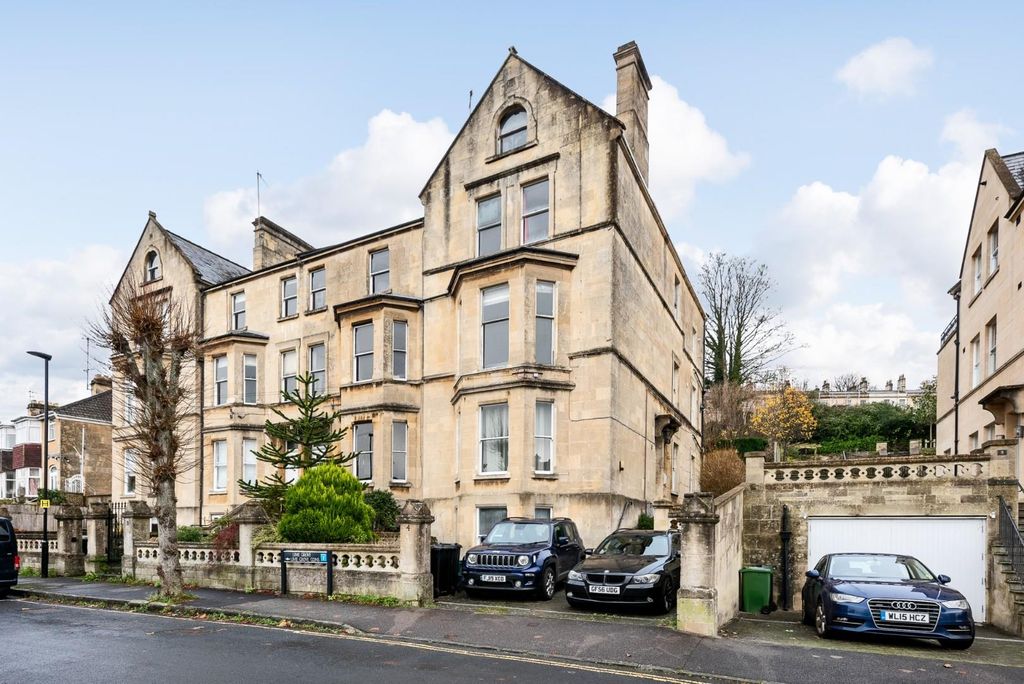 Property photo 1 of 40 4 Lime Grove, Bath BA2 4Hf-1.Jpg