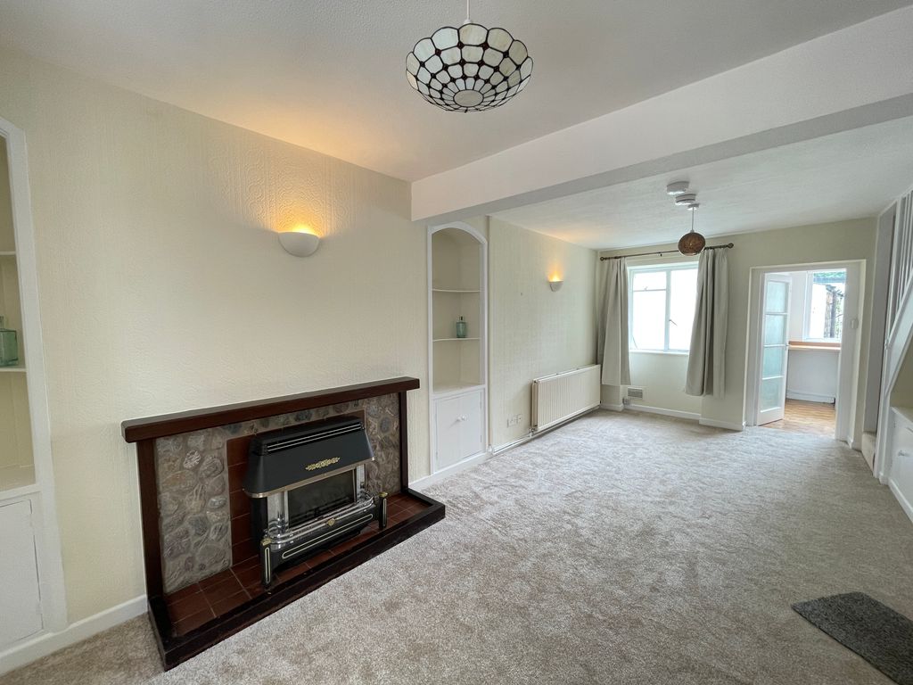 Property photo 2 of 16 Image
