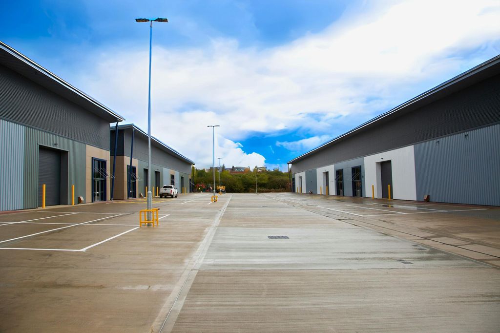 Property photo 2 of 11 315E0A4A3E714c9c821928Ea657A11Ad.Jpg