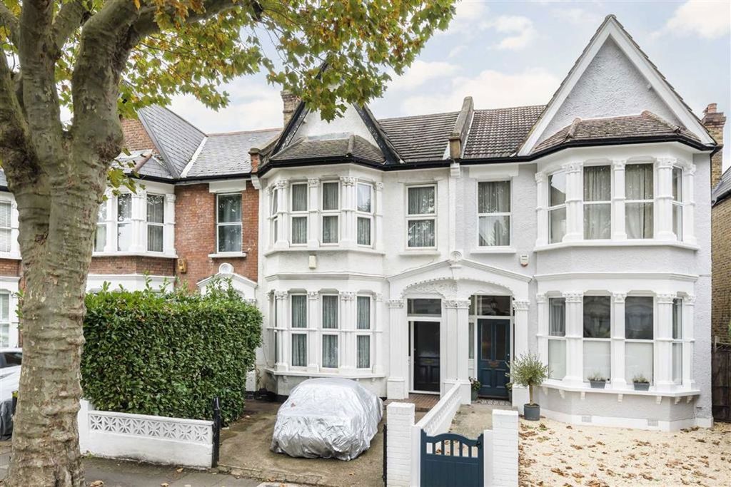 Property photo 1 of 10