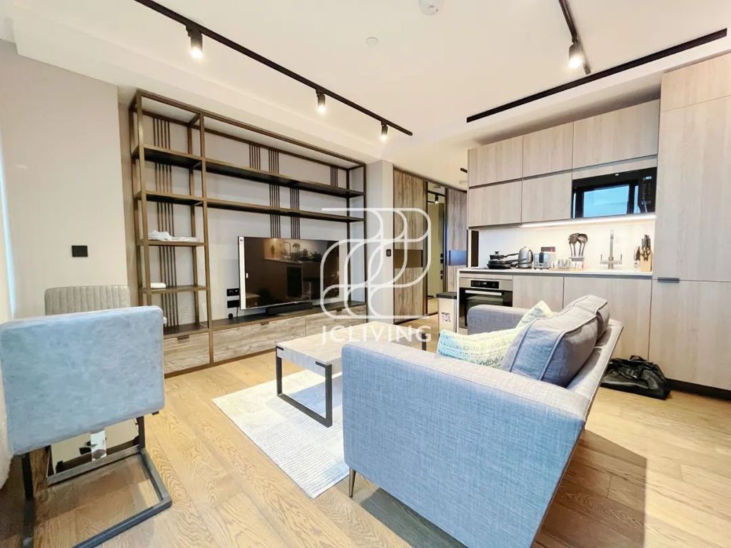 Property photo 2 of 12 Gallery