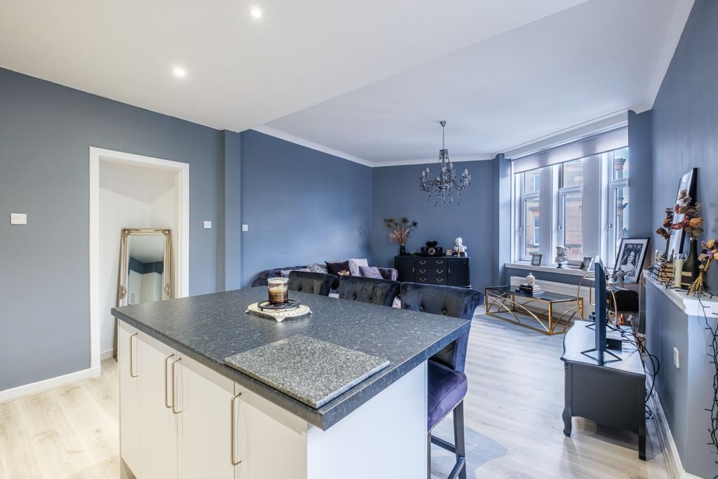 Property photo 3 of 24