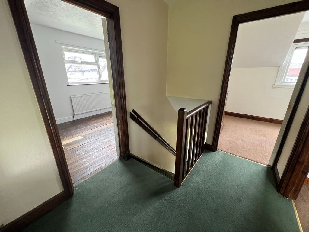Additional image 8 of 3 bed semi-detached house for sale18 Pensham Hill, Pershore WR10