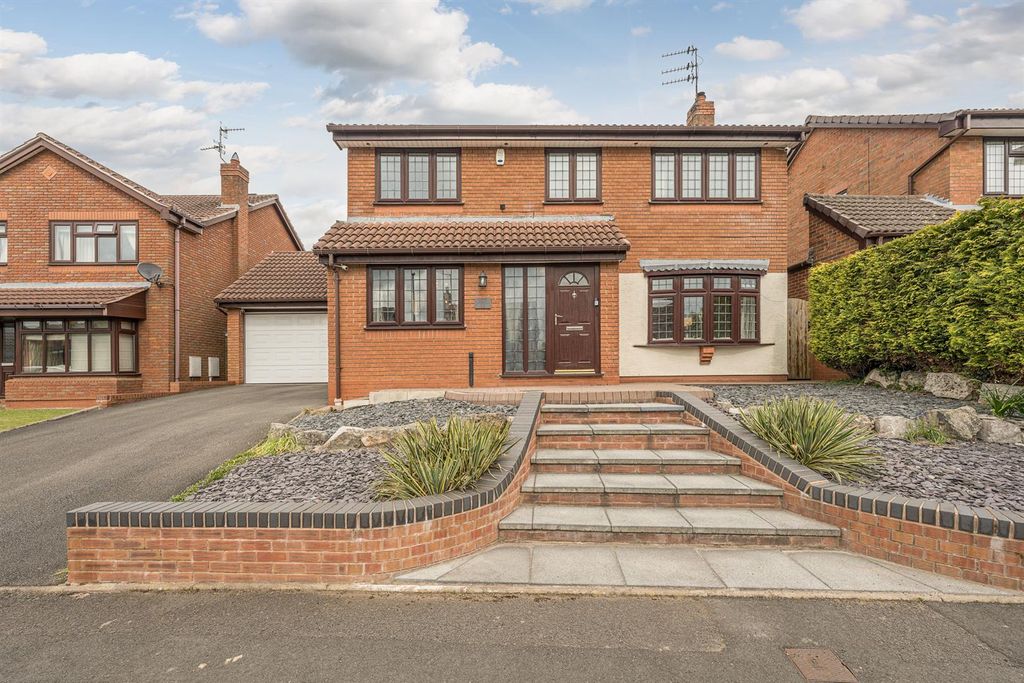 Property photo 1 of 29