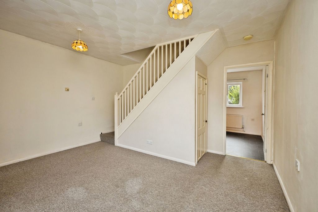 Property photo 2 of 14 Pbox-Img.Jpg
