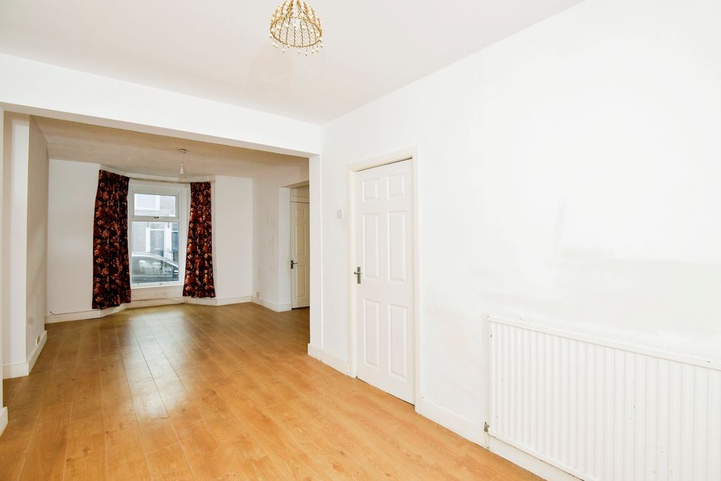Property photo 2 of 16 Photography