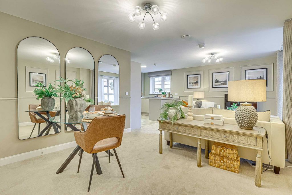 Property photo 3 of 43