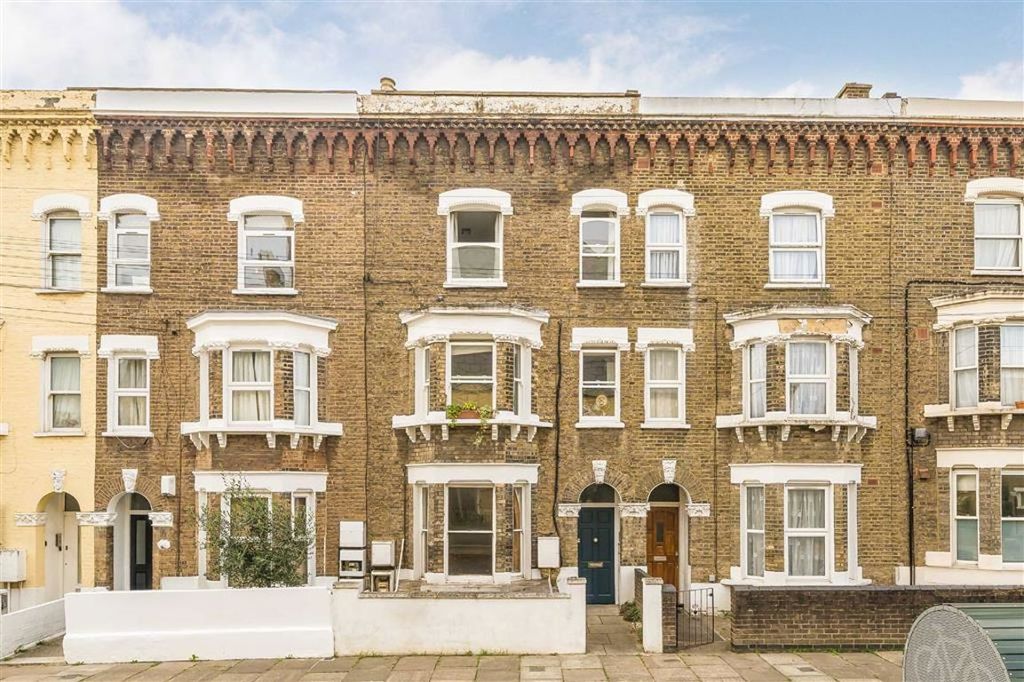 Property photo 1 of 6