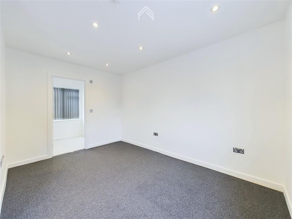 Property photo 2 of 6 Bamford 1.Jpg