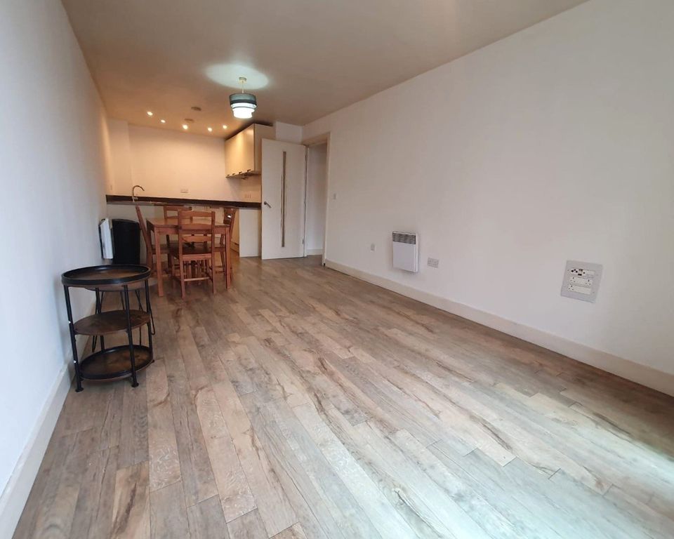 Property photo 2 of 6 Picture No. 09