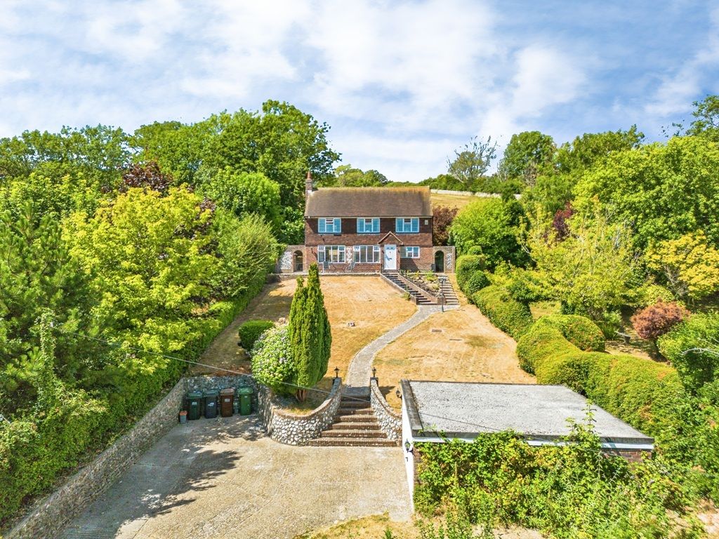 Property photo 1 of 32
