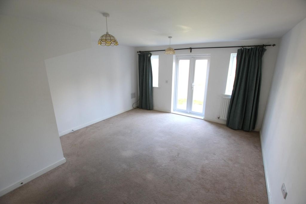 Property photo 2 of 13 Living Room.Jpg