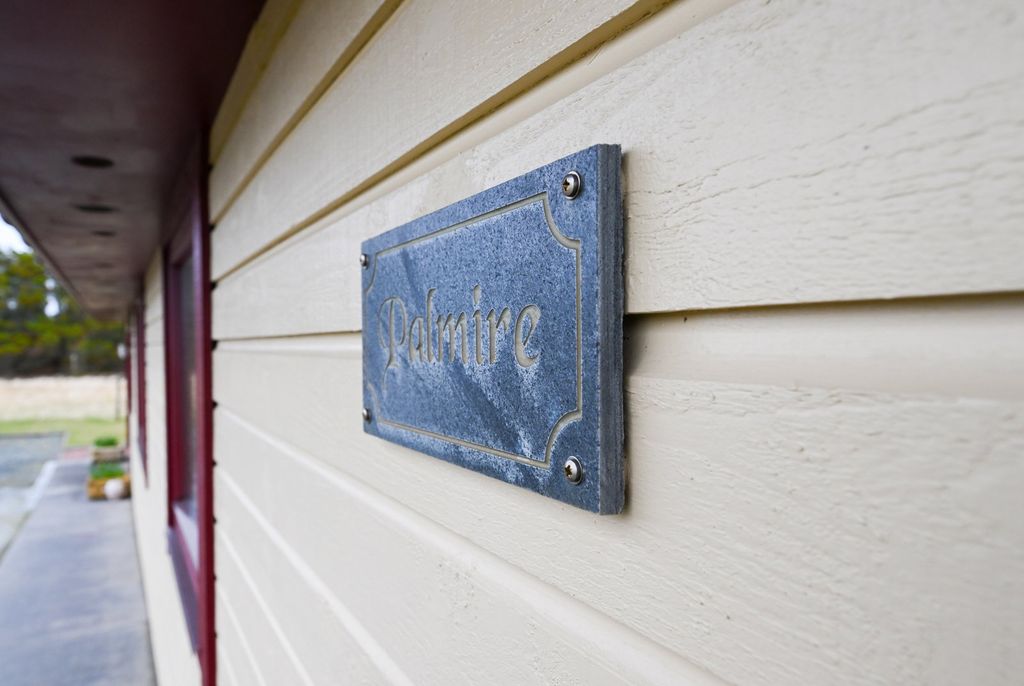 Property photo 3 of 44