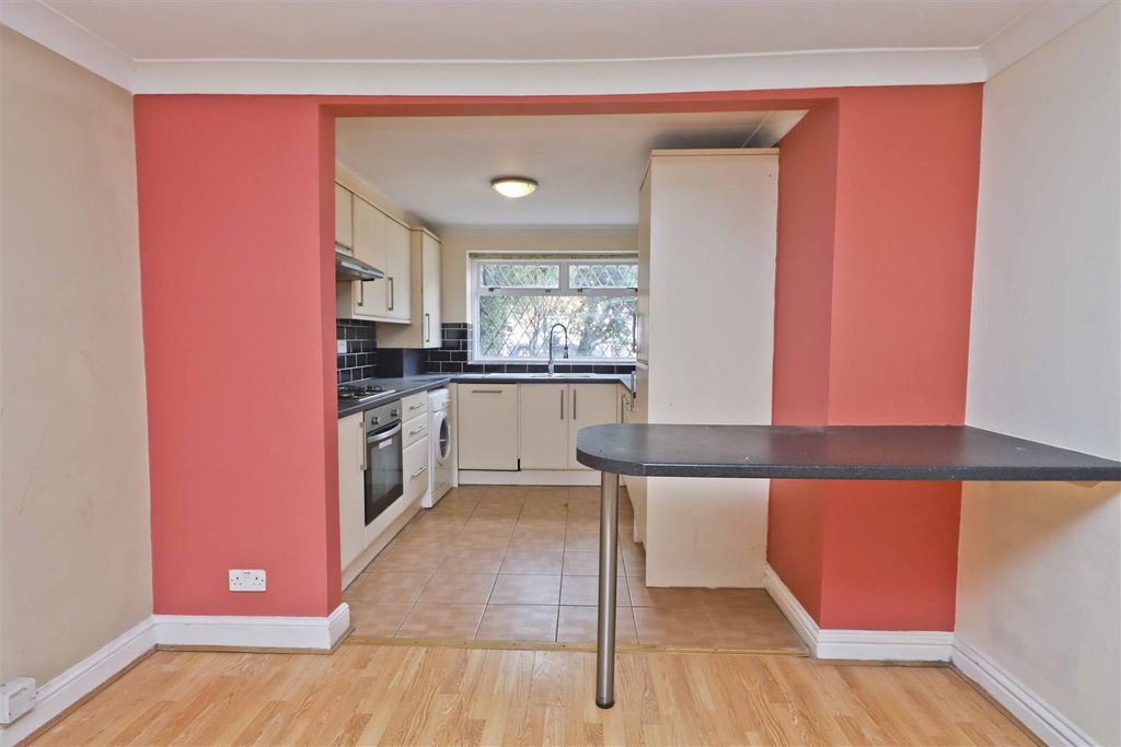 Property photo 3 of 14 Img_8026_1.Jpg