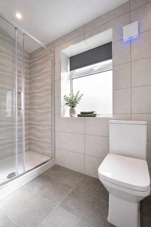 Property photo 3 of 8 Photo 4