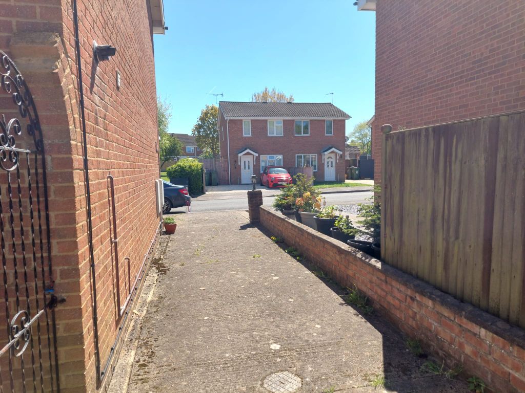 Property photo 2 of 4