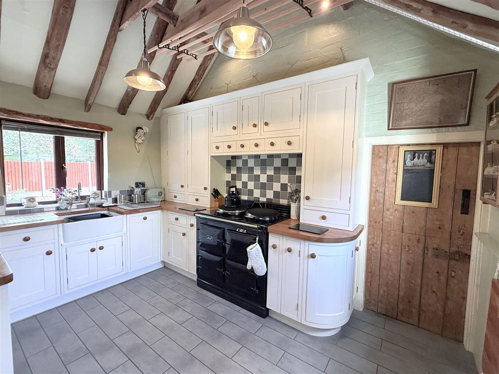 Property photo 2 of 26 Img_5234.Jpg