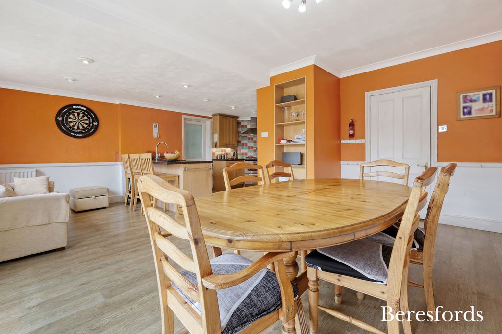 Property photo 3 of 43 Picture No. 45