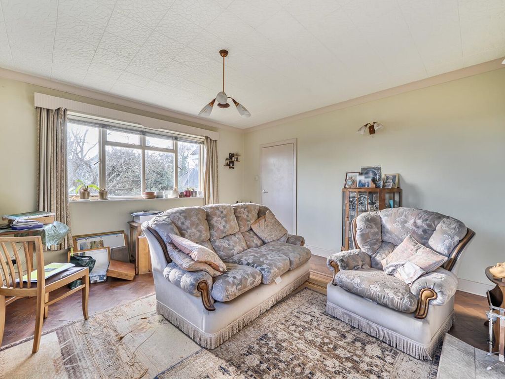 Property photo 3 of 22 1425783-8-69B196383E826.Jpg