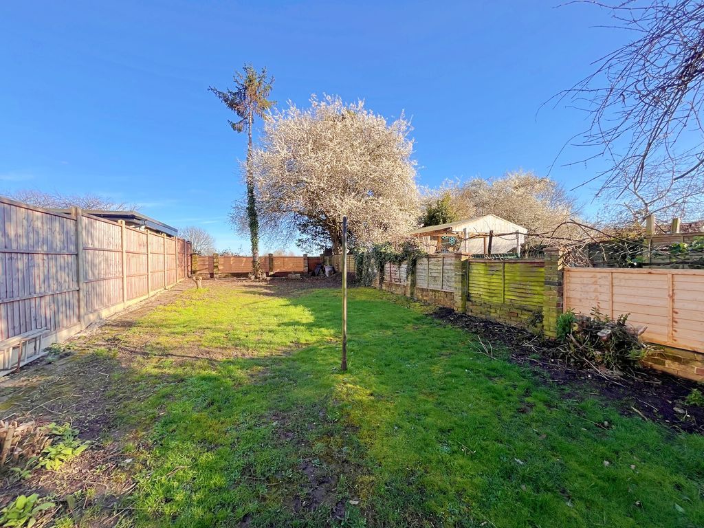 Property photo 3 of 14 Photo 2