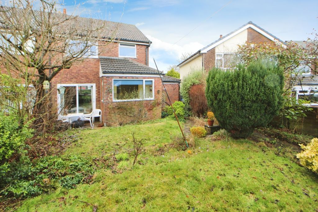 Property photo 2 of 14 Picture No. 13