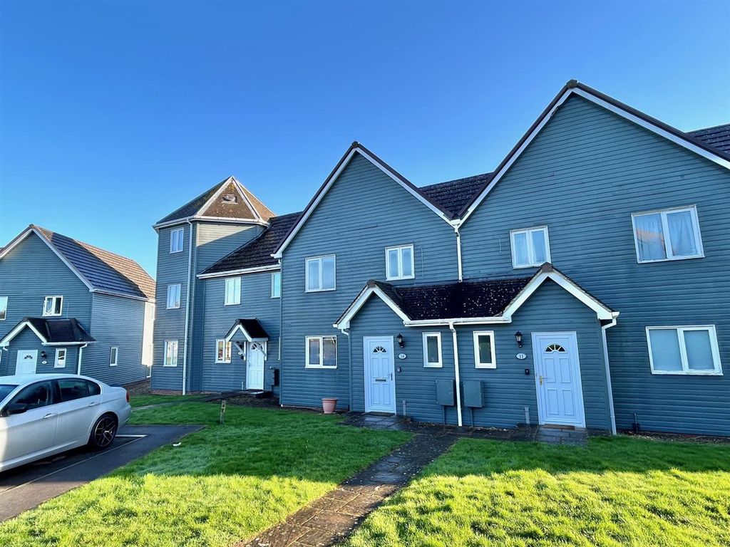 Property photo 1 of 20 10 Wiltshire Crescent.Jpg