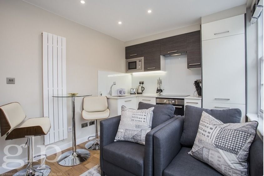 Property photo 1 of 7 1000070