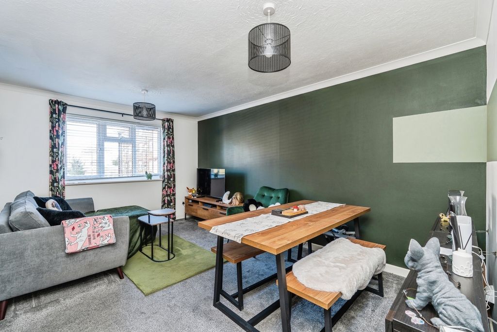 Property photo 2 of 13 Pbox-Img.Jpg