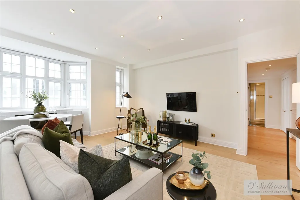 Princes Court, Brompton Road, London SW3 – pohled 3