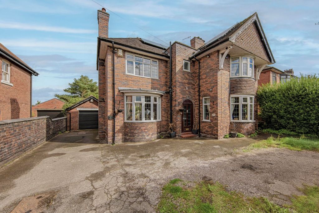 Property photo 1 of 36