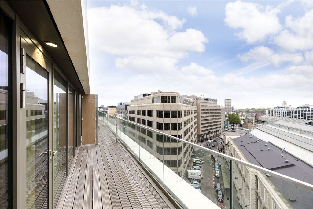 Property photo 1 of 9 Picture No. 16