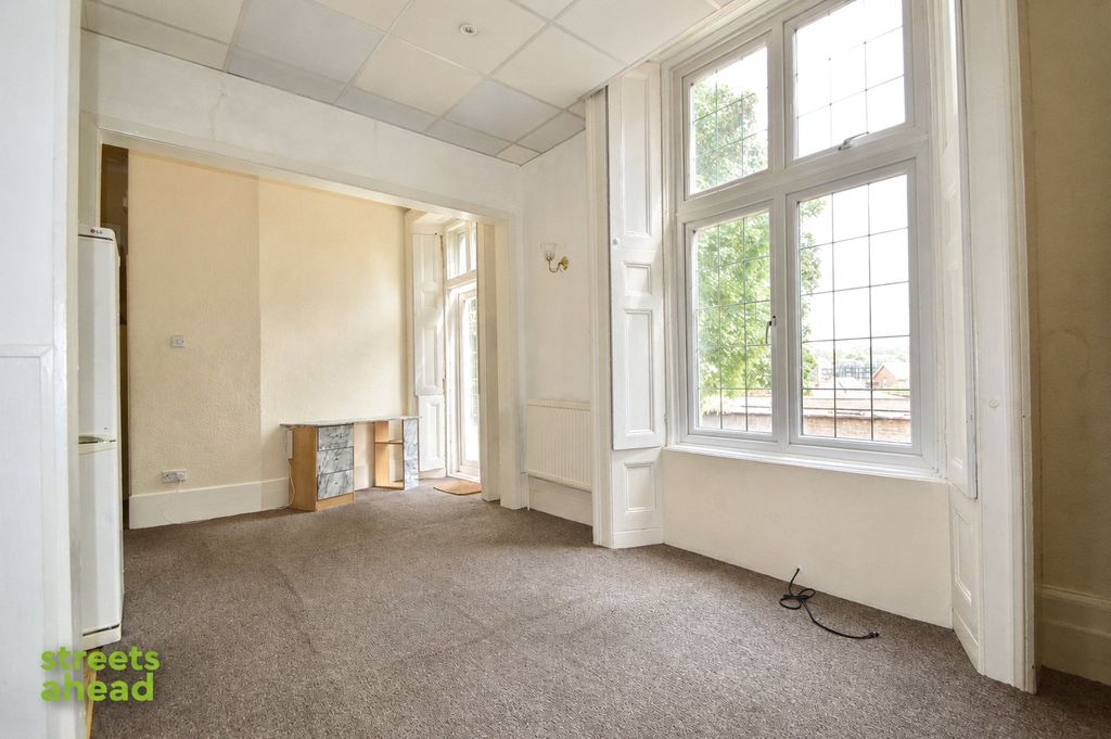 Property photo 1 of 8 Picture No. 06
